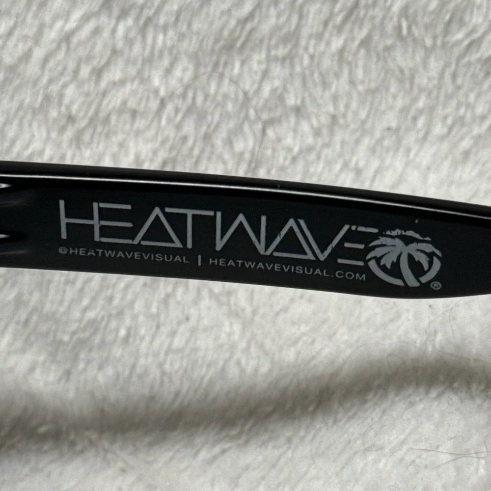 HTF 2014 Heatwave x Iguanas Colab Lazer Face Mirrored Sunglasses ANSI‎ Z80.3
